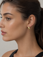 Load image into Gallery viewer, Teardrop Stud Earrings