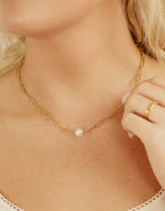 Load image into Gallery viewer, Stainless Steel / Gold Paperclip Necklace with Pearl