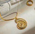Load image into Gallery viewer, Beach Necklace Conch 18K Gold Plated Shell Ocean Jewelry