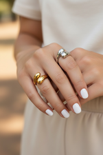 Load image into Gallery viewer, Glossy Geometric Ring - one size ring
