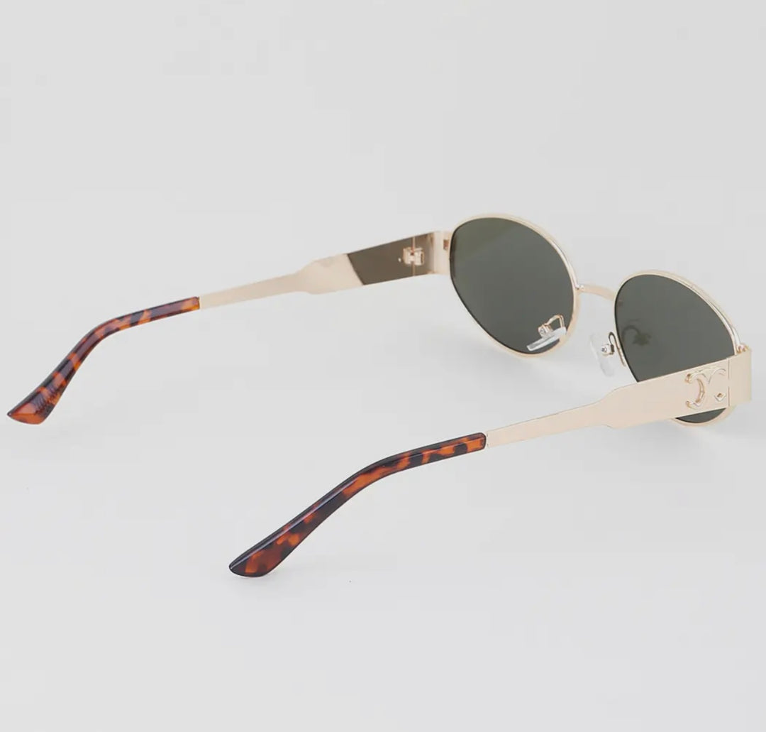 Modern Tinted Round Sunglasses