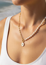 Load image into Gallery viewer, Sunlit Pearl Chain
