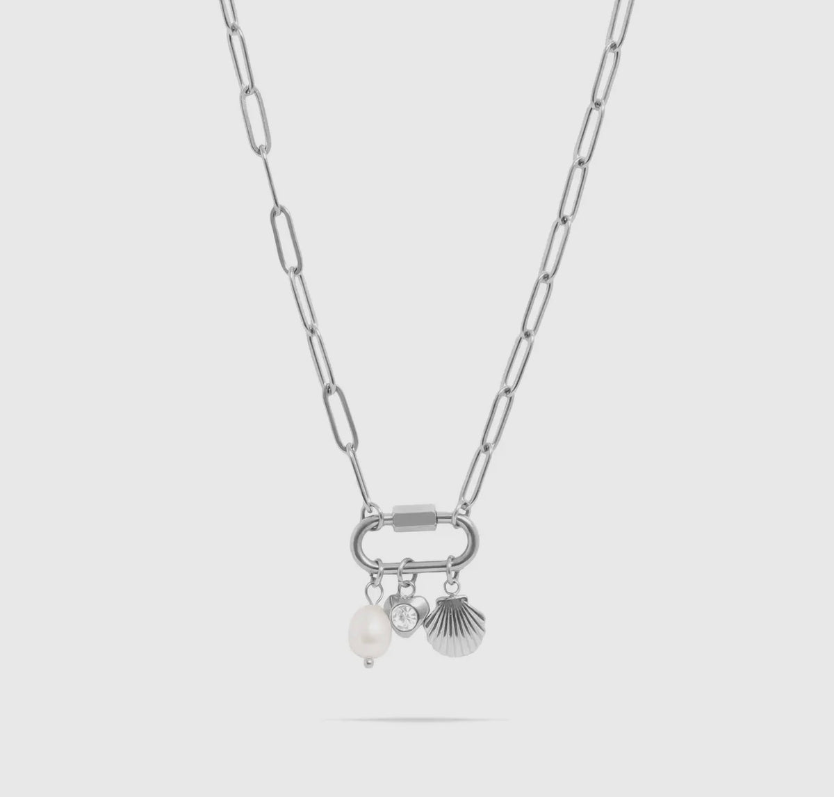 Charm link pearl necklace