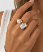 Load image into Gallery viewer, Amara Pearl Ring
