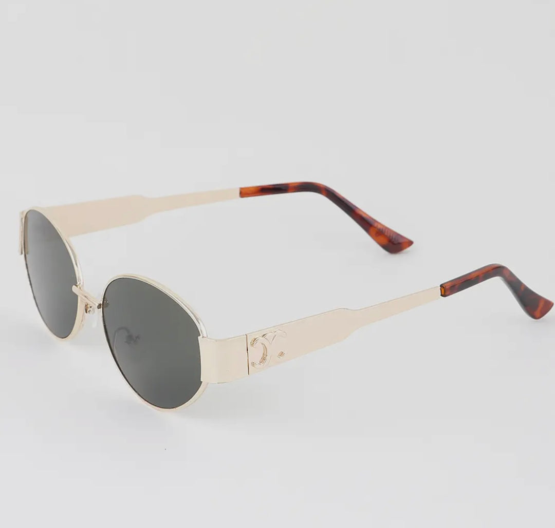 Modern Tinted Round Sunglasses