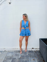 Load image into Gallery viewer, Skyline Tie-Front Crop Top
