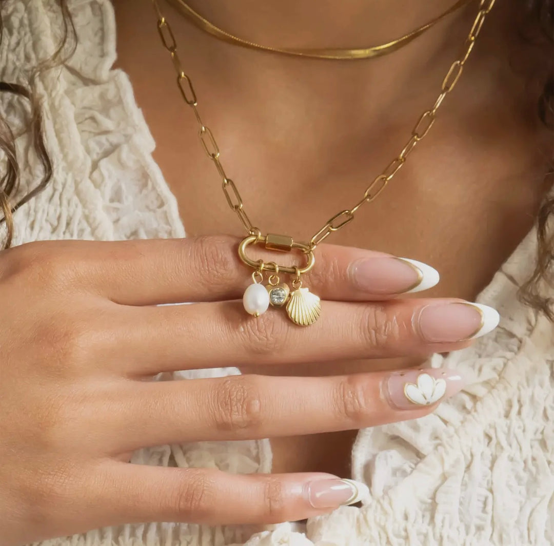 Charm Link Pearl Necklace