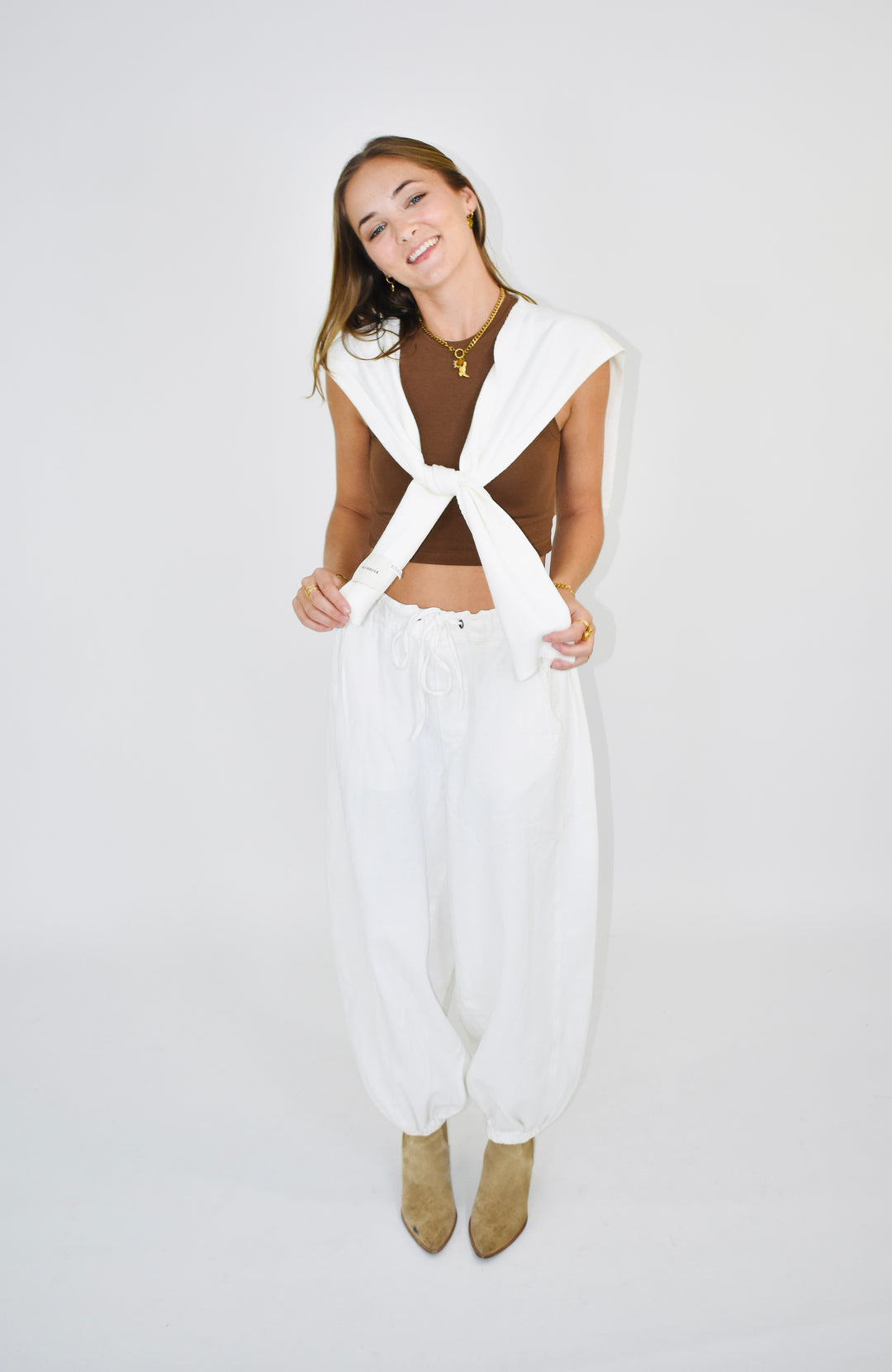 The Knotted Shoulder Shawl