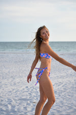 Load image into Gallery viewer, 2 Piece Floral Print Bikini Swimsuit
