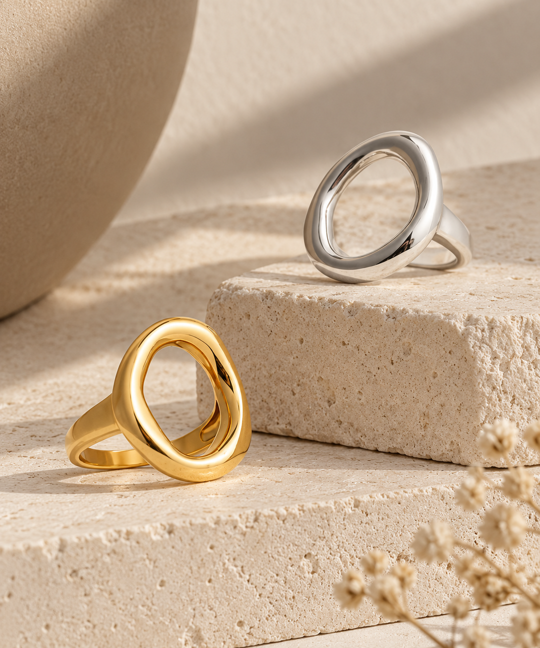 Sculpted Oval Ring