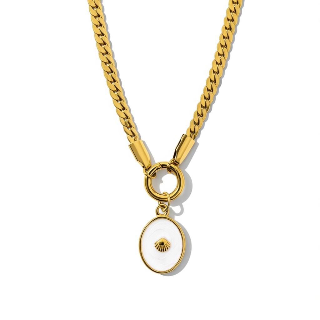 Sea shell medallion necklace