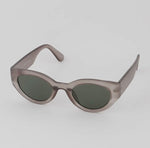 Load image into Gallery viewer, Geometric Retro Sunglasses
