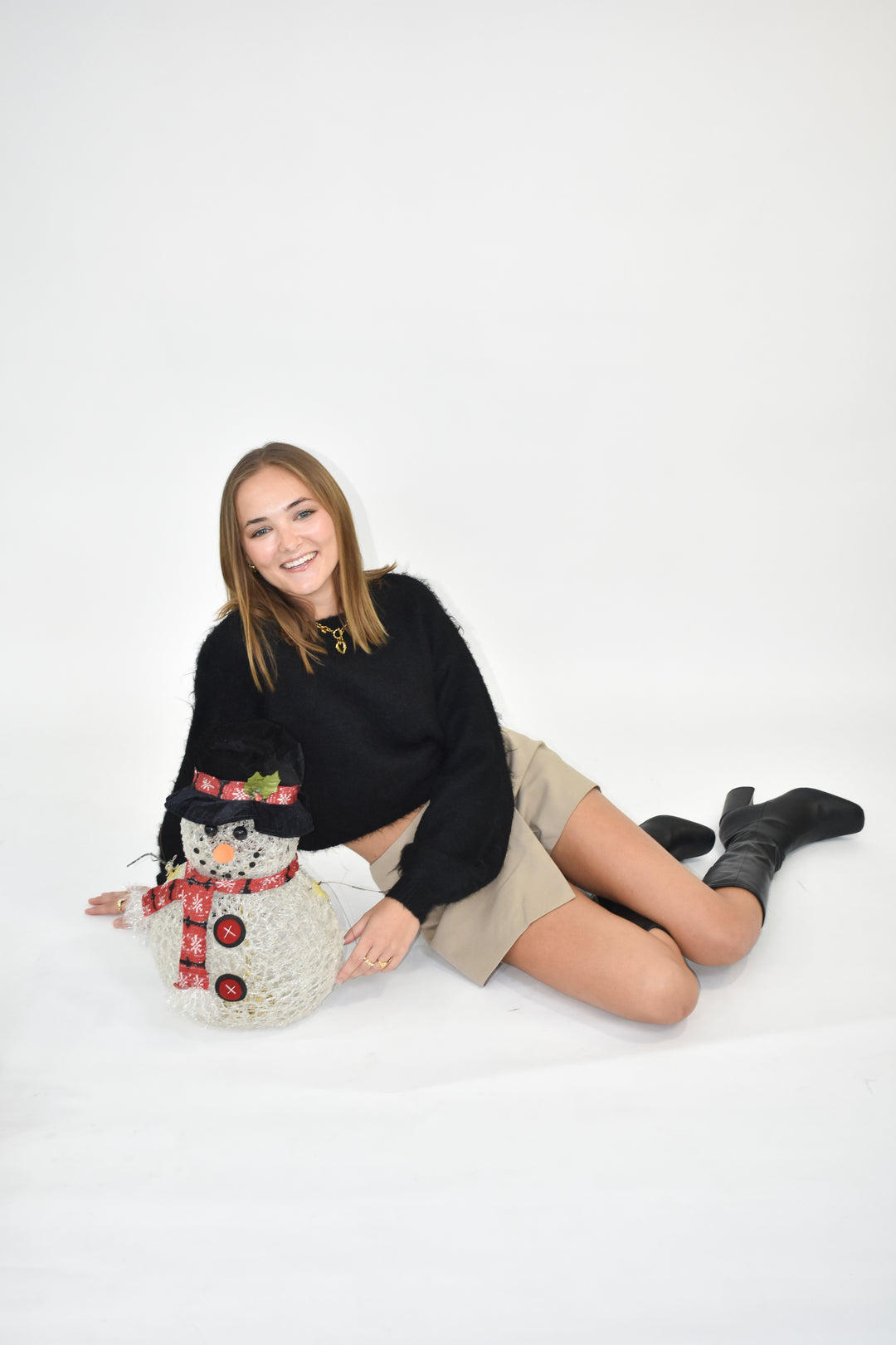 Noelle Fuzzy Cropped Sweater