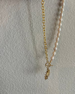Load image into Gallery viewer, ￼ Half big chain half pearls, with sun pendant

