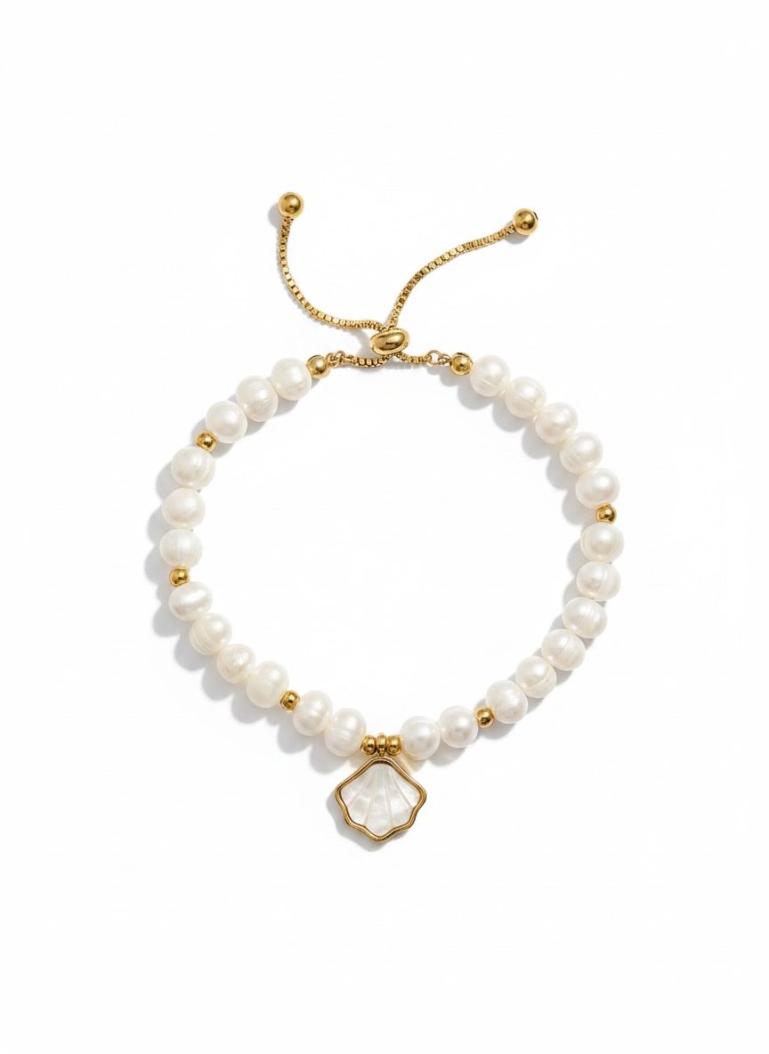 Shell charm pearl beaded bracelet