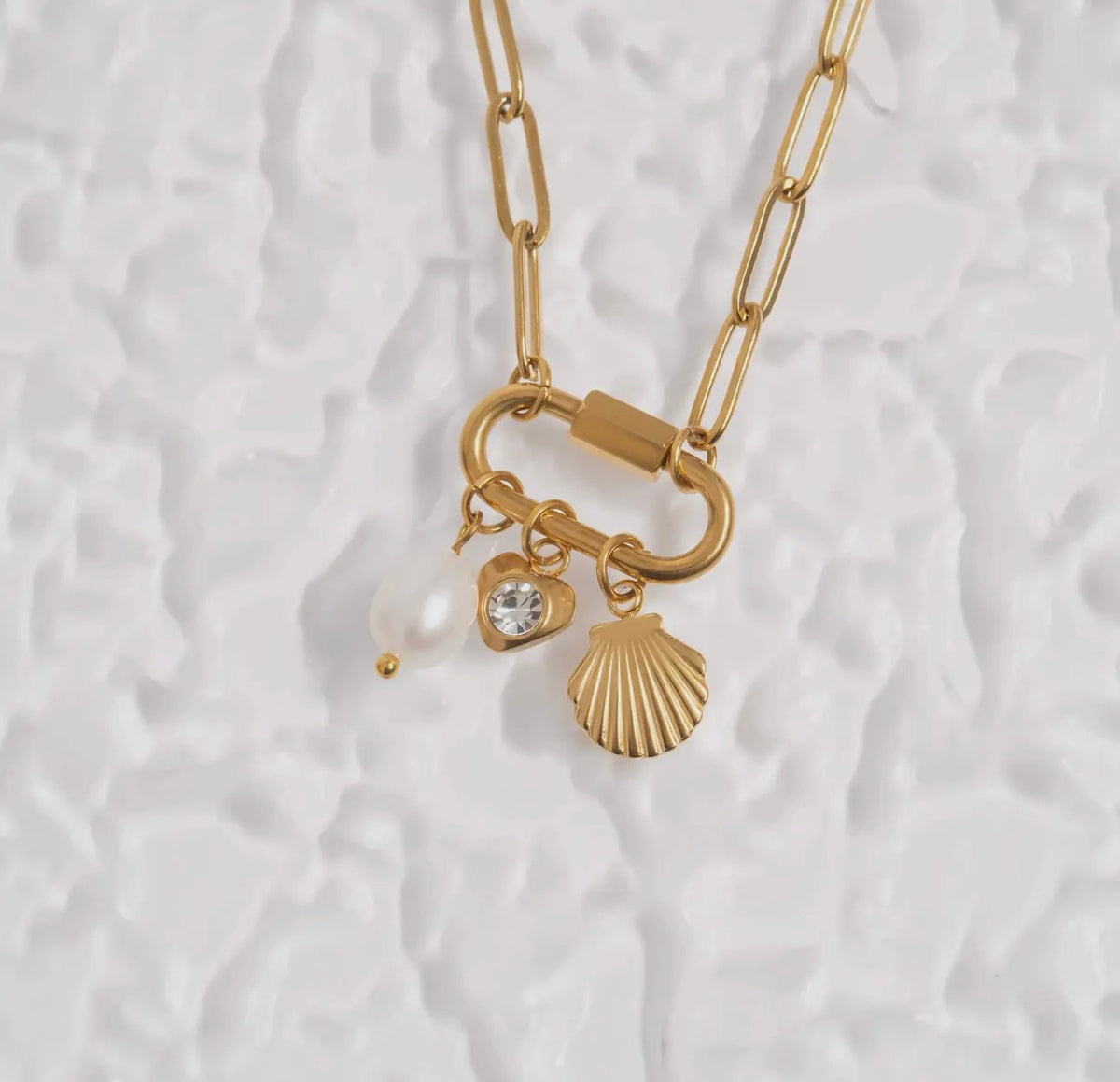 Charm link pearl necklace