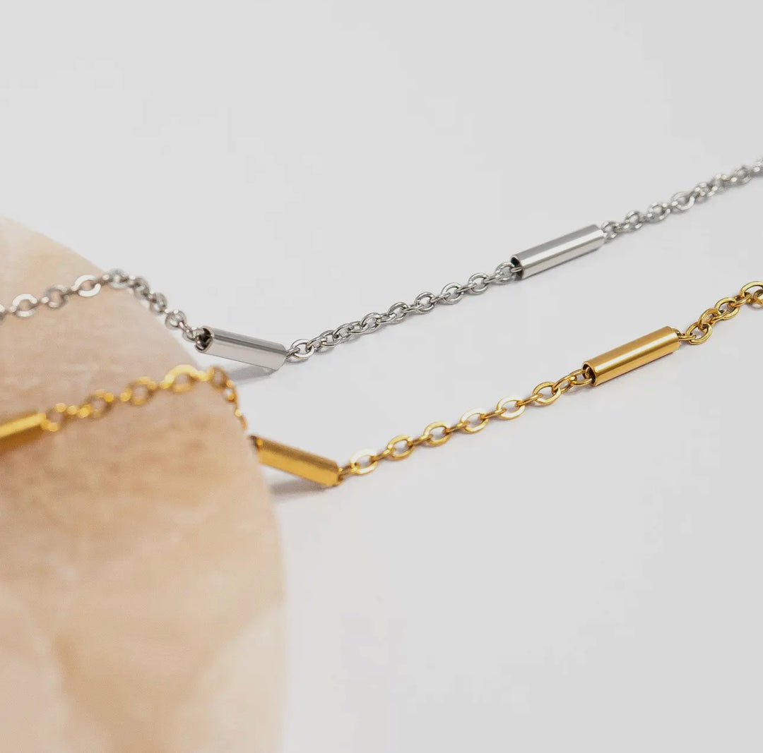 Stainless Steel Satellite Bar
Chain Bracelet