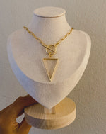 Load image into Gallery viewer, chain ovel with circular closure &amp; Triangle pendant gold&amp;silver
