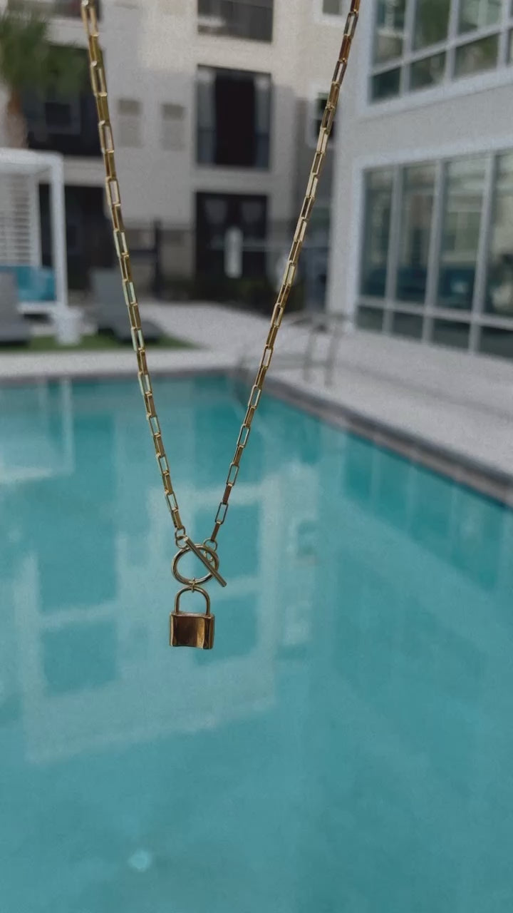 Lock necklace